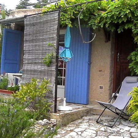 Petit Studio Atypique Et Cosy En Provence Saint-Étienne-les-Orgues Kültér fotó