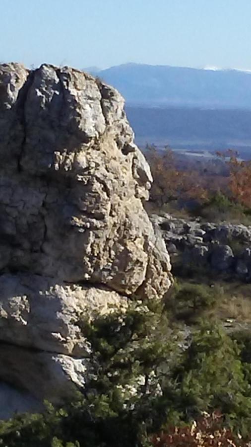 Petit Studio Atypique Et Cosy En Provence Saint-Étienne-les-Orgues Kültér fotó